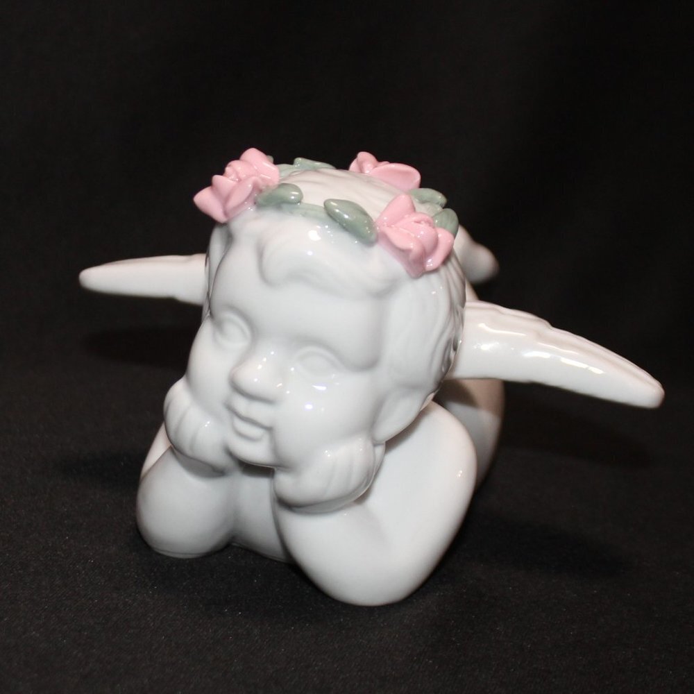 Vintage Cherub Angel Decorative Figurine